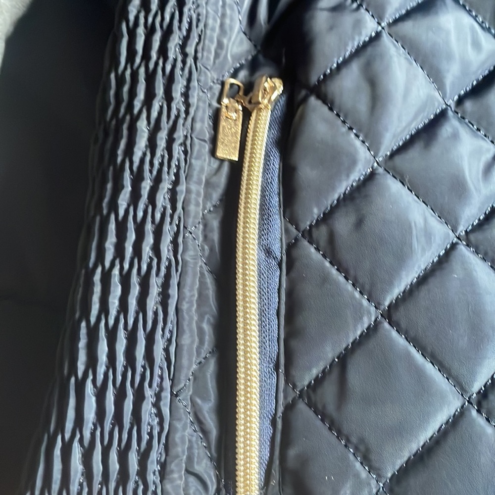 Beautiful Jacket - Picture 2 of 6